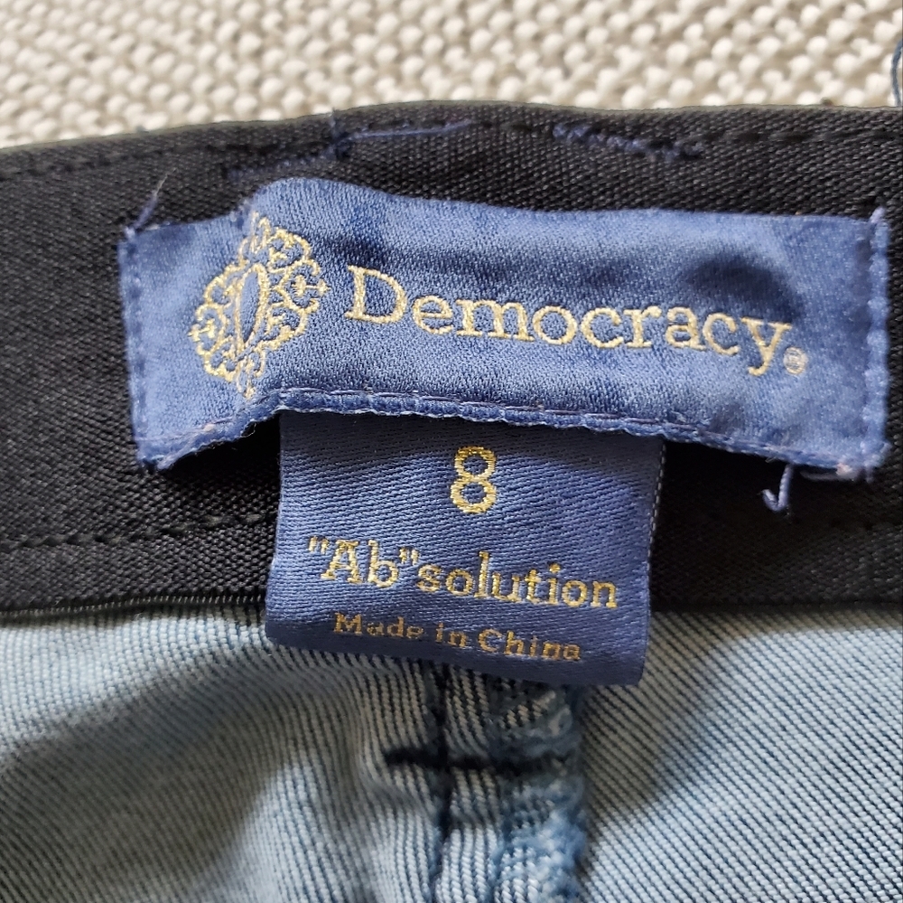 Democracy Blue Skinny Distressed Jeans.  Size 8 - Picture 6 of 7